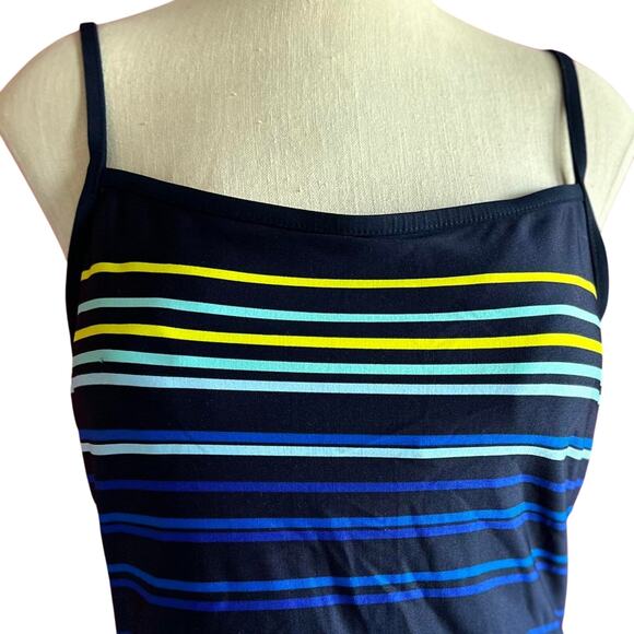 Womens Tankini Top Size Medium Stripes Swimwear Beach Pool Cruise Travel Swim - Picture 2 of 6
